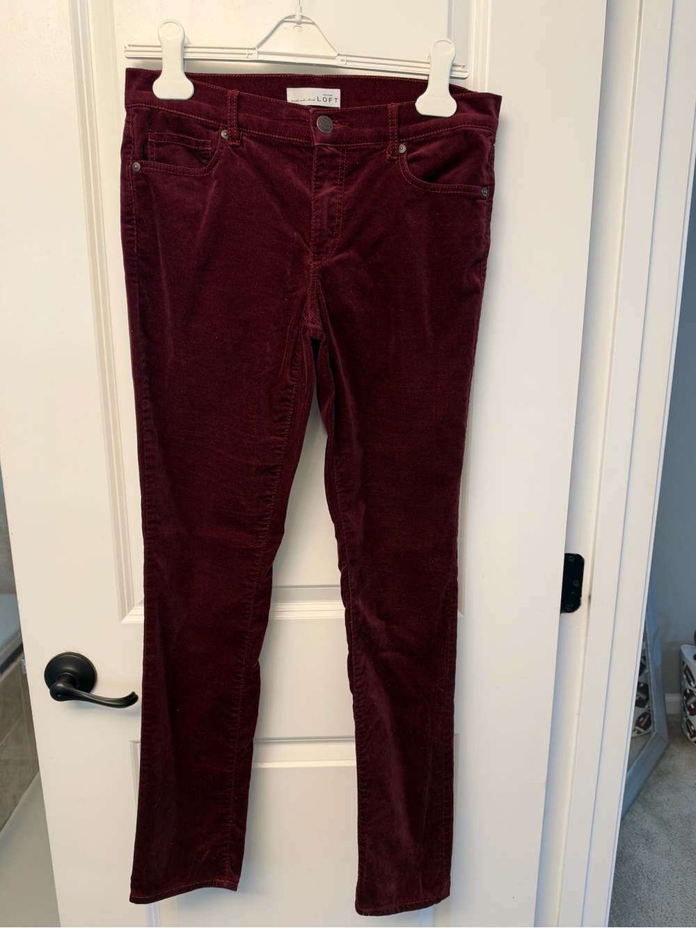 OFT Modern Skinny Velvet Pants Burgundy Maroon Size 6